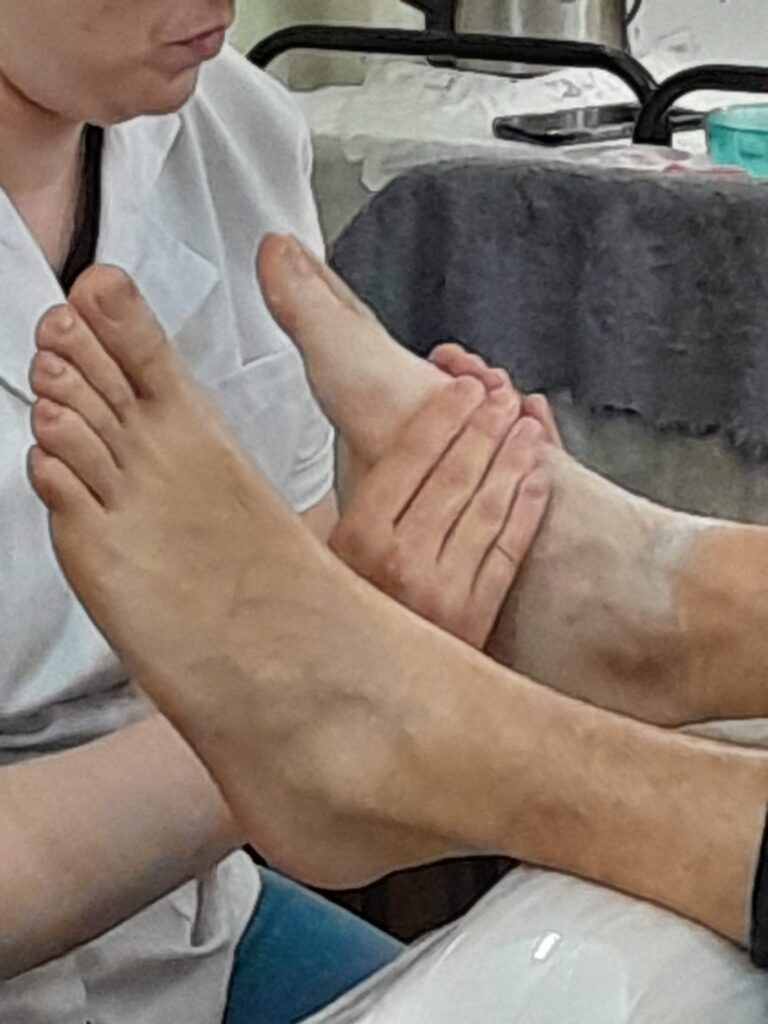 Lee más sobre el artículo Clase integrada de primero BTP- Cuidado y bienestar del pie