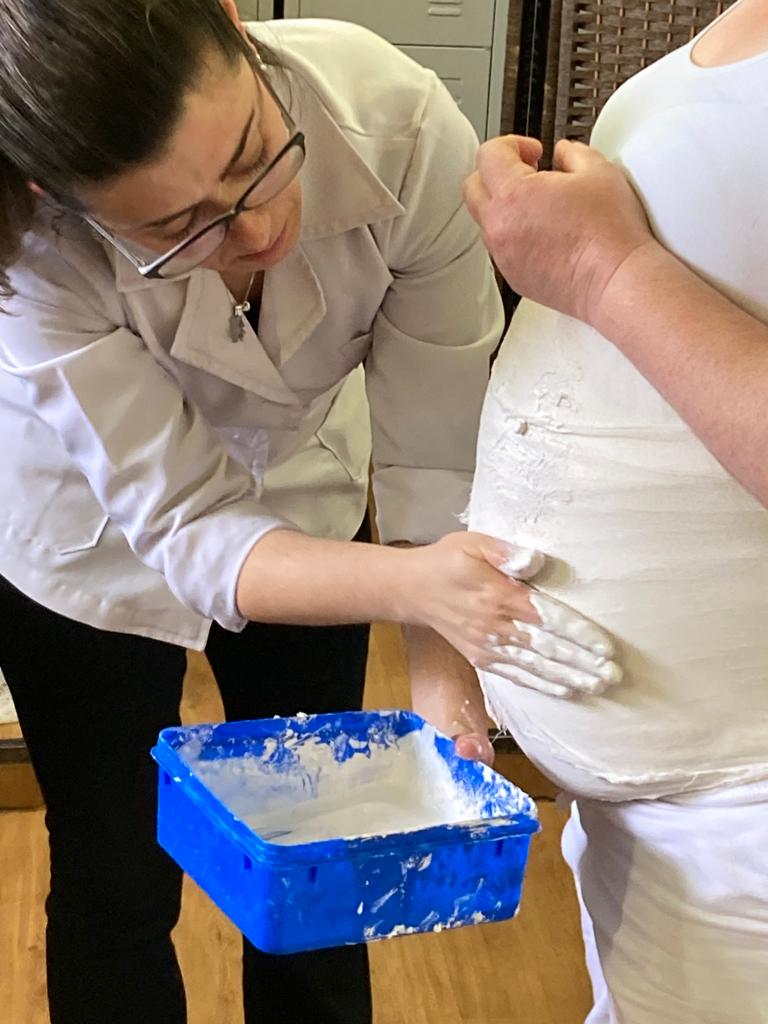 Lee más sobre el artículo Taller de Yesoterapia